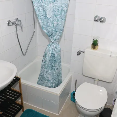 -maison Margot-am Deutschen Eck Mit Rhein- Und Festungsblick