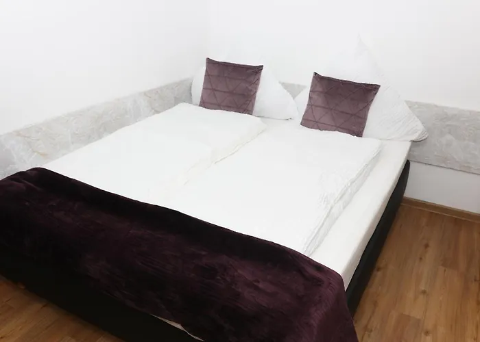 -maison Margot-am Deutschen Eck Mit Rhein- Und Festungsblick Koblenc